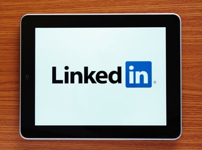 tips-create-stellar-linkedin-profile.jpeg