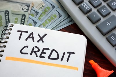 Understanding_Tax_Deductions_Credits.jpg